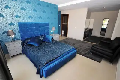 Image de Luxury 6 bedroom villa in Benahavis Village