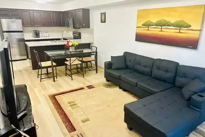 Image de Two bedroom Dundas and Trafalgar