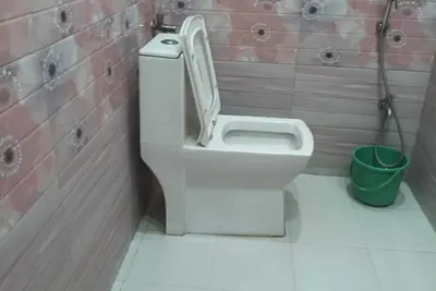 Image de only 500 meter from Ayodhya Dham Railway station and 700 meter from Ram temple.