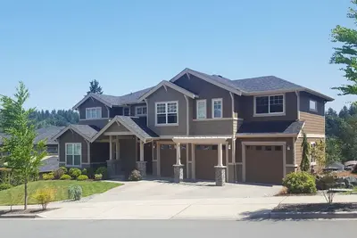 Image de Huge, Luxe Retreat with A/C Near Woodinville Wineries