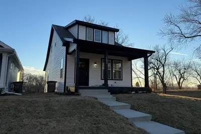 Image de Wonderful 5-bedroom house in charming Atchison. Walk to Benedictine College!