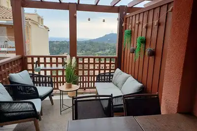 Image de Cap Esterel, appartement vue mer avec clim, proche piscine, padel et golf