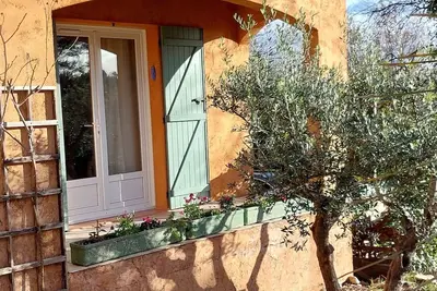 Image de Chambre d'hôtes, Besse sur Issole, Var. Idéal pour un séjour calme et soleil