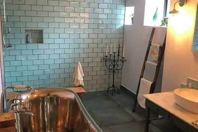 Image de Chorlton Garden Rooms - Relax, work, stay & play.