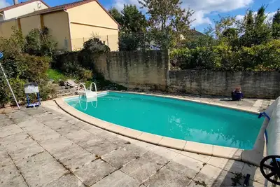 Image de Maison de vacances 'Maison Du Coeur Du Lot' avec piscine privée, jardin et balcon