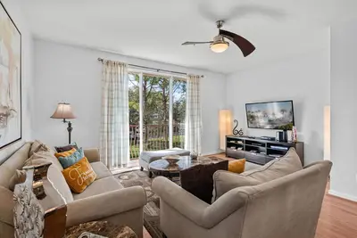 Image de Comfortable 3br Near Convention Center & Epic Park