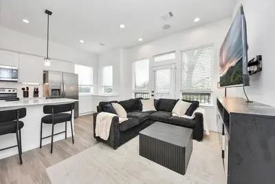 Image de Modern 2br Townhome Near Nrg • Med Center • Downtown w/ Garage