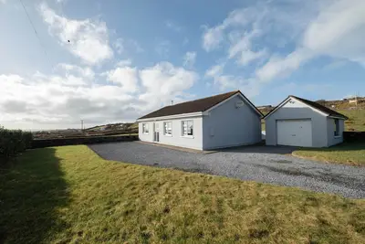 Image de Bayview - overlooking Liscannor Bay!