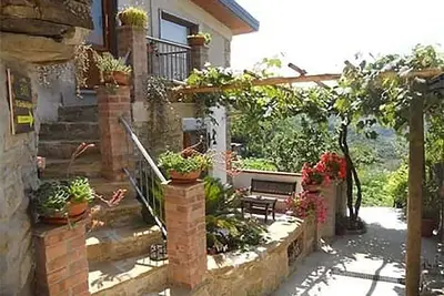 Image de Relaxation, nature and history in the historic village a 5 km from the sea.