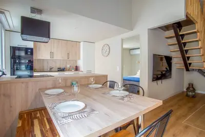 Image de \"La Perrière\" Joli T2 avec mezzanine climatisé