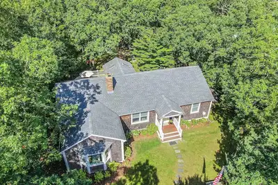 Image de Island Grove: 4br House in Quiet Edgartown Neighborhood w/ Ferry Tickets