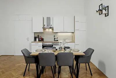 Image de 2-bedroom apartment in center of Graz