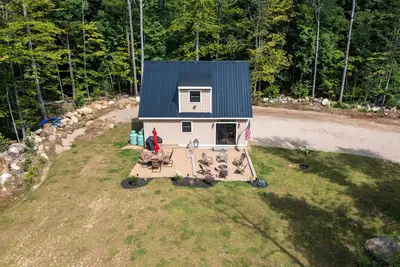 Image de Charming 3-bedroom cabin with Ac in Bartlett mins from Storyland & hiking