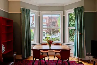 Image de Charming Two-Bedroom House in London