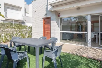 Image de Maison moderne 6 pers à Altafulla, proche mer et centre-ville