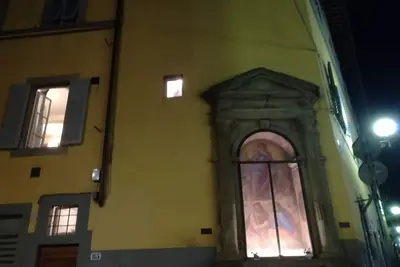 Image de Authentic downtown apartment