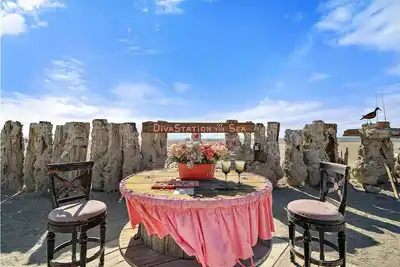 Image de Tremendous 2-bedroom cottage with Ac in charming Bombay