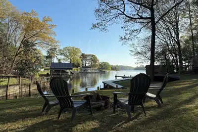 Image de Lka Modpod-Gorgeous Views, Mid Lake- Public Side, Beach, Game Room,