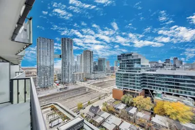 Image de Luxury 2br/2ba at The Well | Pool, Gym & Downtown Views