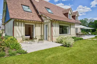 Image de Maison Morny - Maison Normande de prestige dans une magnifique propriété