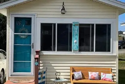 Image de Charming 1-bedroom cottage in York perfect for a relaxing getaway.