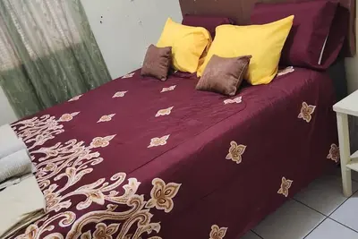 Image de Casa de 3-Cuartos de Dormitorios Con Aire Ac Santa Ana