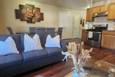 Image de 2-bedroom Warm Garden apartment in Brooklyn