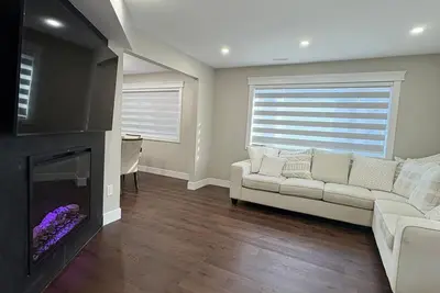 Image de Luxury New Build 4br Home | Modern Comfort & Style