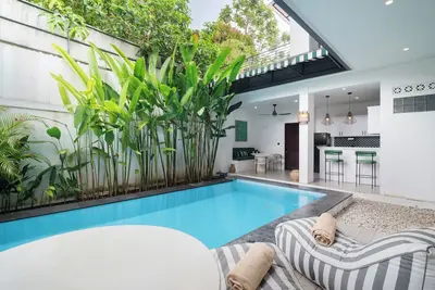 Image de The Fallons Villa Berawa, Canggu by Sandara