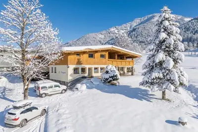 Image de Appartement de vacances alpin avec balcon