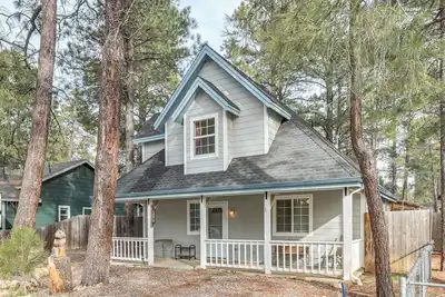 Image de Explore the Coconino Forest! Flagstaff Cottage