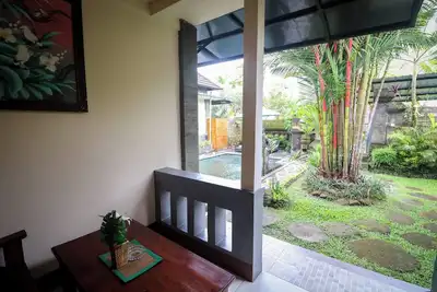 Image de Villa tropicale avec piscine privée à Ubud et vue sur les rizières