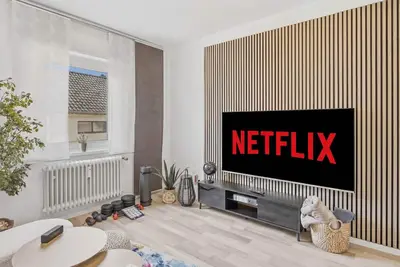 Image de 2 min old town - Saarburg | Castle view & Smart Tv