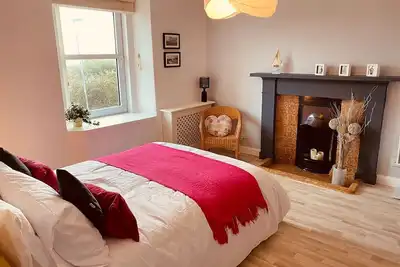 Image de Driftwood - A coastal experience by the sea.