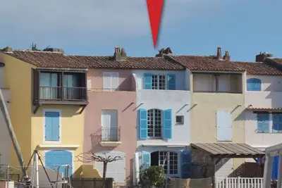 Image de maison de pécheurs port Grimaud, clim, 10 pers, Golfe de St Tropez