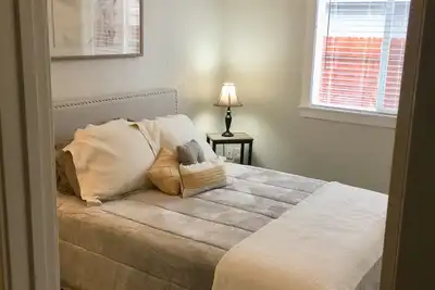 Image de Charming 1-bedroom apartment with all\nAmenities in Eagle