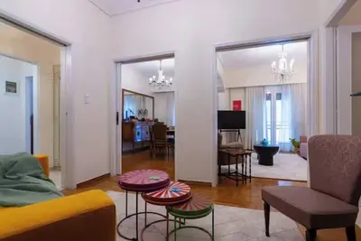 Image de Retro Pop Classic 2 bed Luxury Hop to Acropolis