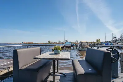 Image de Houseboat Havenlodge Plus Uitgeest 4 Persons