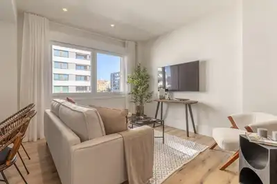 Image de Bright 2-Bed Apartment Near Santiago Bernabéu