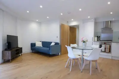 Image de Modern Bromley Flat | Garden & Parking | 20 min to London