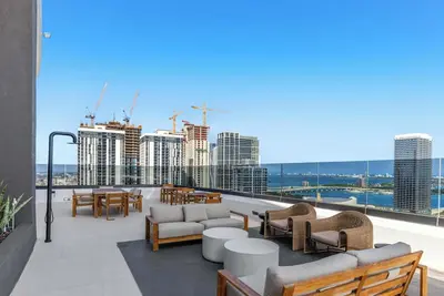 Image de 2br Corner View with  Free Parking