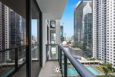 Image de Downtown Retreat Pools Spa & Lounges Miami
