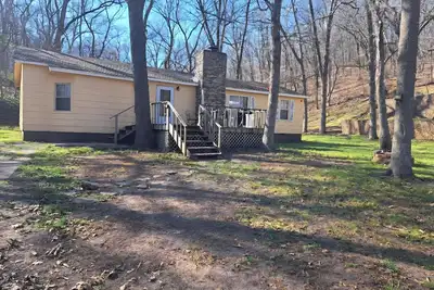 Image de Lake Access, Firepit and Kayaks