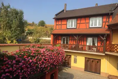 Image de Gîte Fruehmess 3 étoiles avec piscine partagée sur la Route des Vins d'Alsace à Itterswiller
