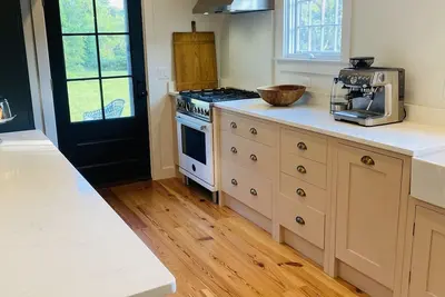 Image de Little Queen - 3 Bedroom Renovated Cottage in Chatham