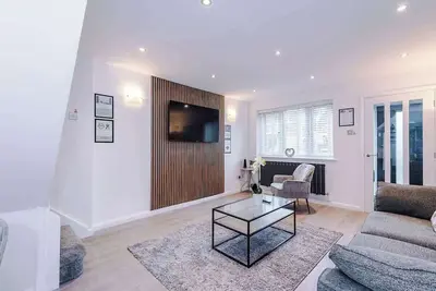 Image de Stylish Mcr 2br | Parking | Near Etihad & Co-op