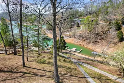 Image de Livin` the Dream: Lakefront, Dock, Firepit, 16