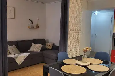 Image de Appartement en rez-de-chaussée, familial et cosy, plein centre ville