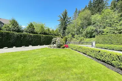 Image de Beautiful Vacation suite in Vancouver, Anmore Area