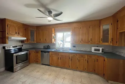 Image de 3 Br Apartment Near Wesleyan 202